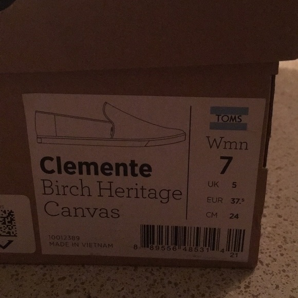 TOMS women’s shoes - Picture 2 of 2